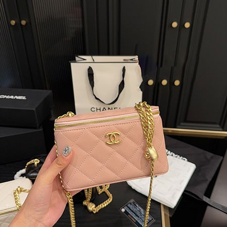 シャネル chanel クロスボディ サフィアーノレザー かわいい コピー レデイース ファッション 通販 佐川急便 カードケース ラウンドファスナー 彼女へのプレゼント 白黒 ショルダーバッグ 安全 人気 高级 