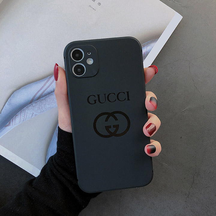 安全 gucci iphone15 pro携帯ケース